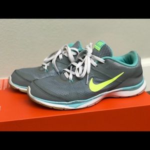 Nike Training Flex TR 5 shoes